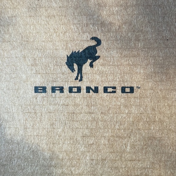 Bronco Flag - Picture 6 of 8